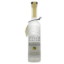 精致品味，輕奢享受 雪樹伏特加檸檬味酒版探索